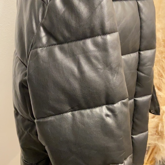 7 for All Mankind Faux Leather Quilted Black Puffer coat puffy winter jacket med - Picture 13 of 16